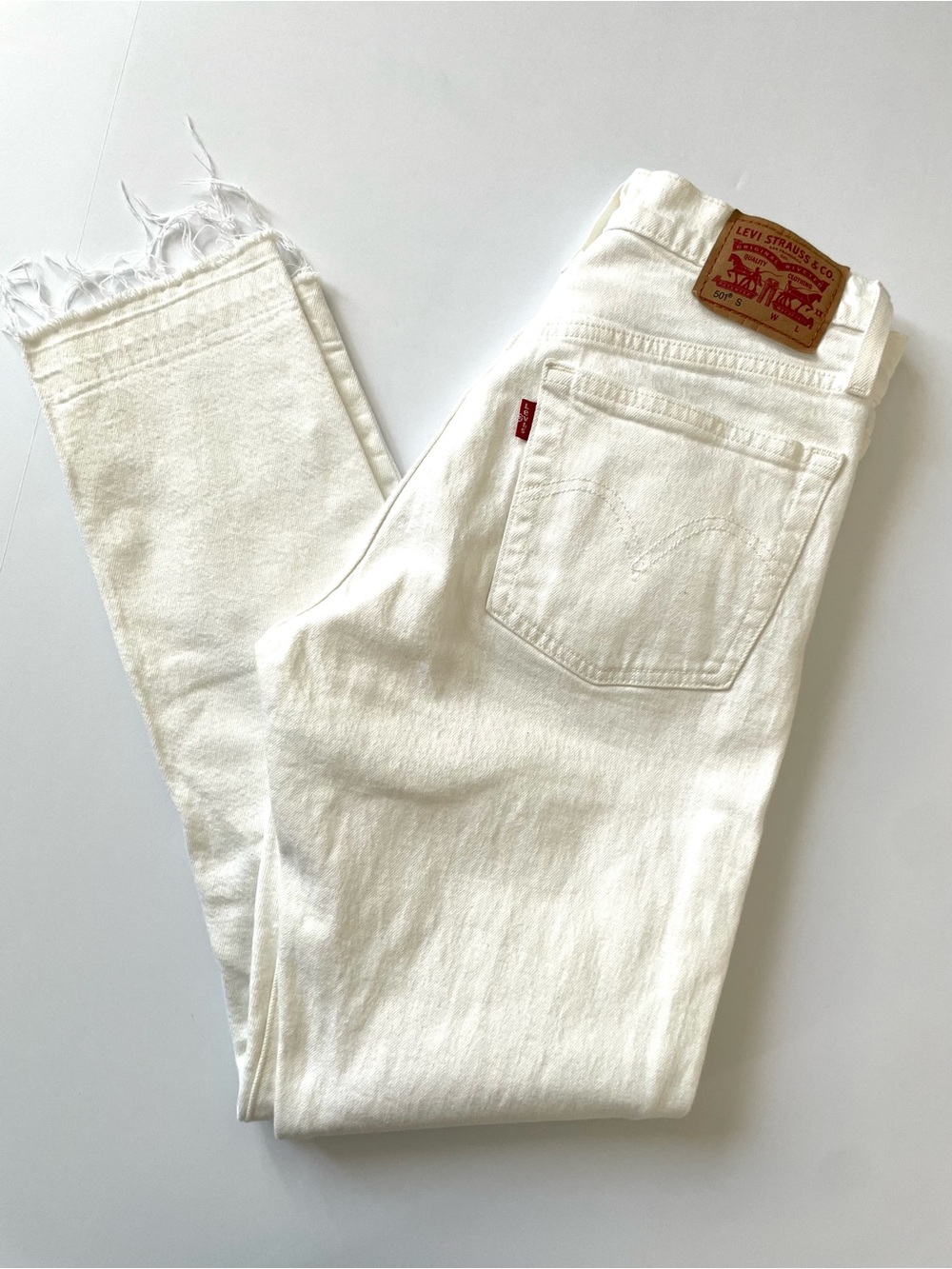Levi's 502 Women’s Skinny White Jeans with Raw Hem